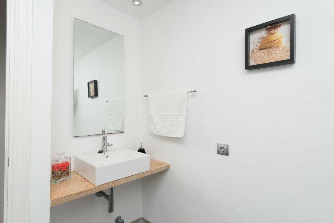 Chung cư 53 m² 2 phòng ngủ, 2 phòng tắm riêng ở Alcudia Alcanada Ngoại thất bức ảnh
